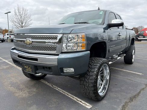 Used 2011 Chevrolet Silverado 1500 LT w/ All-Star Edition image 3