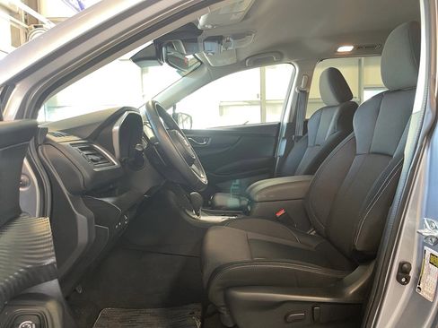 Used 2024 Subaru Ascent Premium w/ Convenience Package image 7