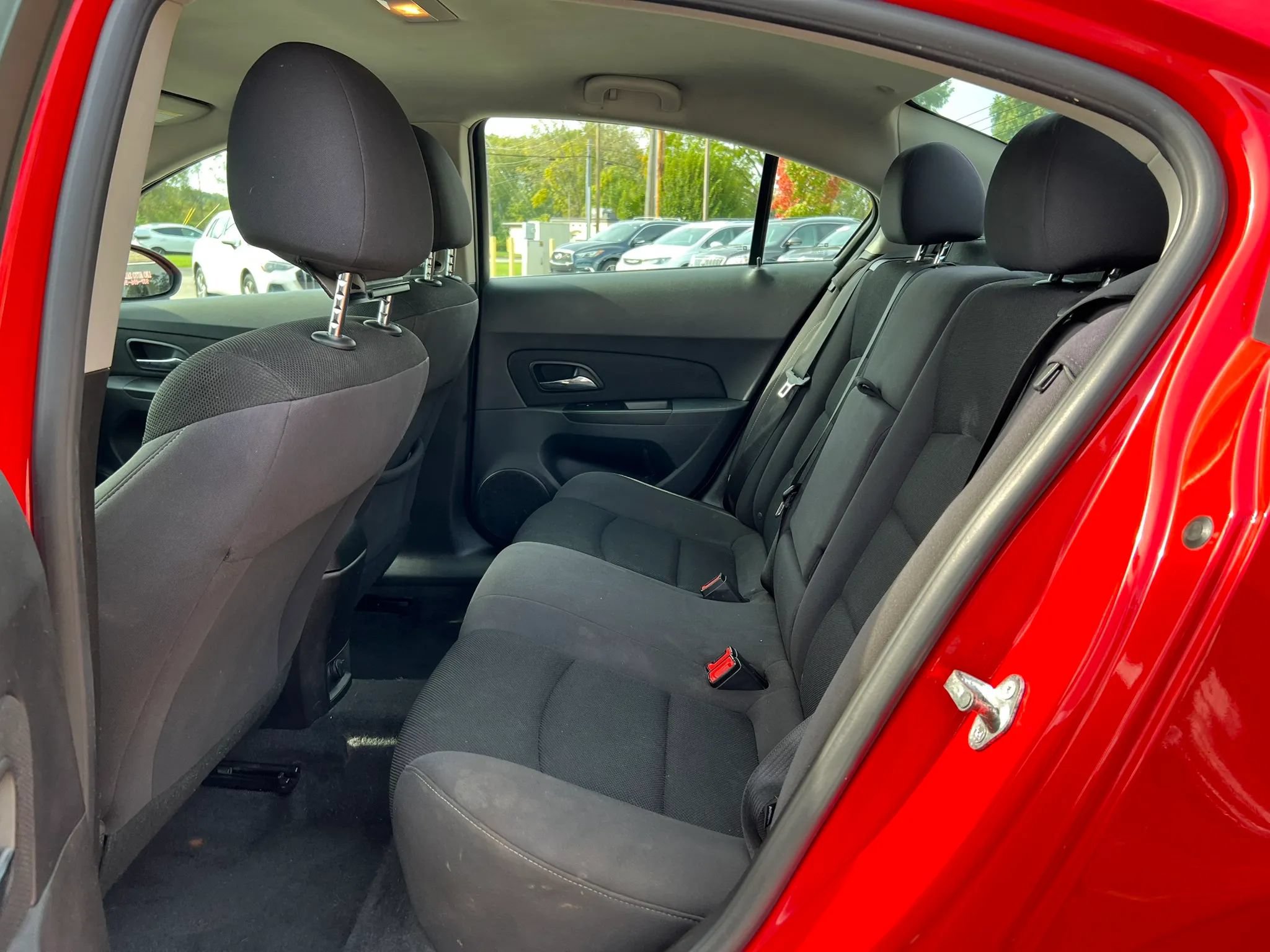 Used 2014 Chevrolet Cruze LT FWD image 28