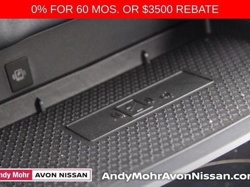 New 2026 Nissan Rogue Platinum image 32