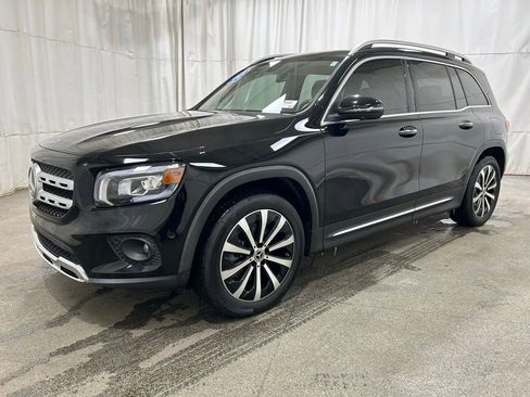 Used 2023 Mercedes-Benz GLB 250 GLB 250 image 4