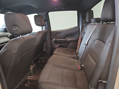 Used 2023 Chevrolet Colorado W/T image 14