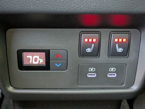 New 2026 Nissan Rogue Platinum image 16