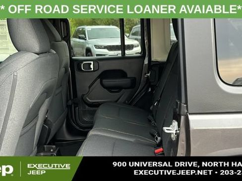 Used 2025 Jeep Wrangler Unlimited Sport AWD/4WD image 24