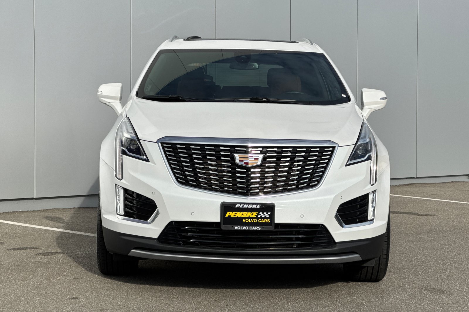 Used 2024 Cadillac XT5 Premium Luxury FWD image 8