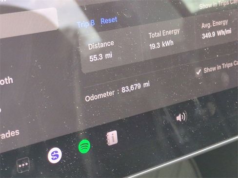 Used 2018 Tesla Model 3 Long Range image 34