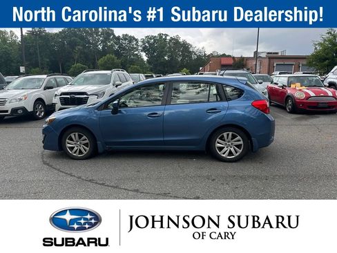 Used 2016 Subaru Impreza 2.0i Premium AWD/4WD image 5