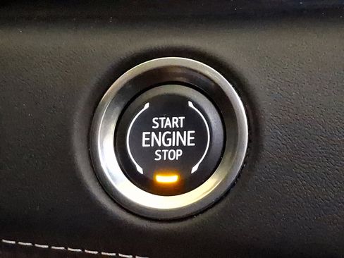 Certified 2024 Cadillac Escalade V w/ LPO, ONYX Package image 26