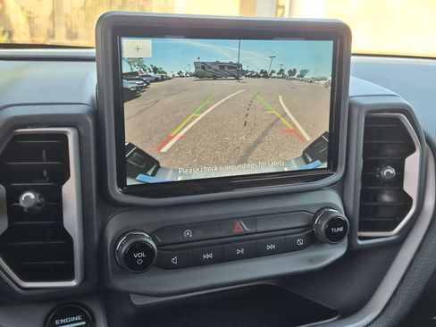 Certified 2022 Ford Bronco Sport Big Bend AWD/4WD image 19