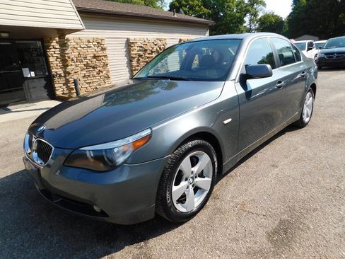 Used 2007 BMW 525xi Sedan image 3