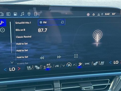 New 2026 Chevrolet Equinox EV LT image 24