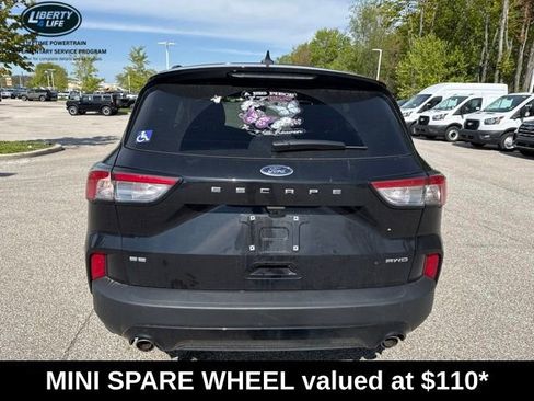 Used 2022 Ford Escape SE w/ SE Sport Appearance Package AWD/4WD image 6