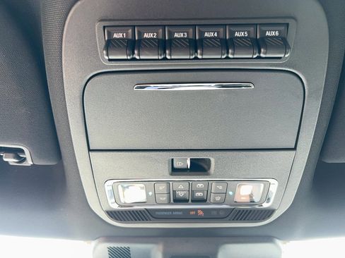 Used 2024 Ford F150 Raptor AWD/4WD image 23