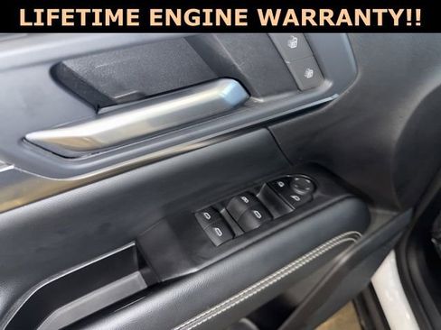 Used 2025 GMC Terrain Elevation image 15