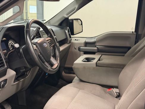 Used 2018 Ford F150 XLT w/ Equipment Group 302A Luxury image 25