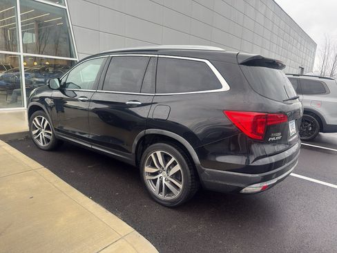 Used 2016 Honda Pilot Elite image 3