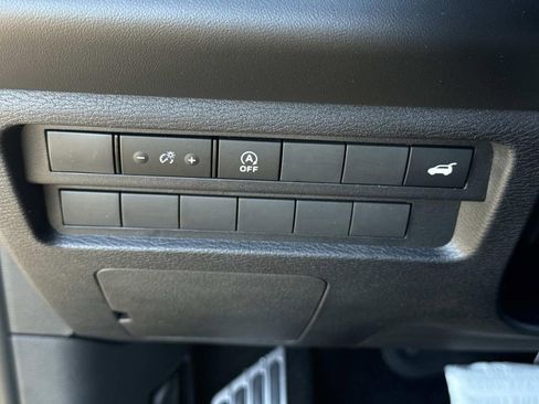 New 2026 Mitsubishi Outlander SEL FWD image 41