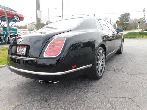 Used 2014 Bentley Mulsanne image 5