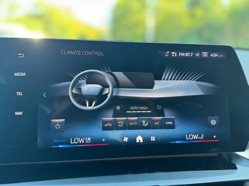 New 2026 BMW X1 xDrive28i w/ Technology Package image 35