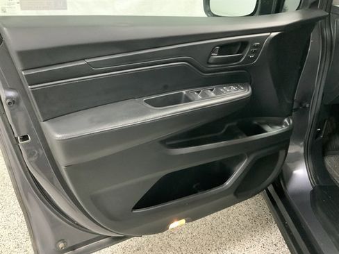 Used 2024 Honda Odyssey EX-L image 16