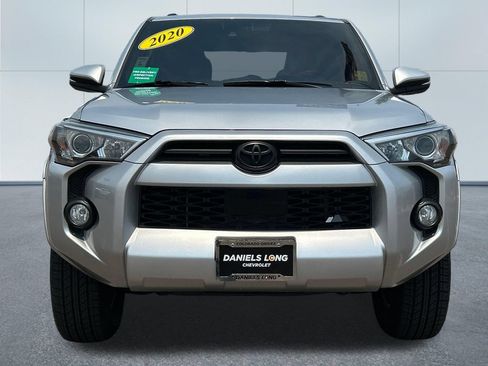 Used 2020 Toyota 4Runner SR5 Premium w/ Moonroof Package AWD/4WD image 3