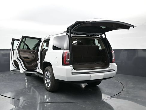 Used 2020 GMC Yukon Denali w/ Open Road Package AWD/4WD image 54