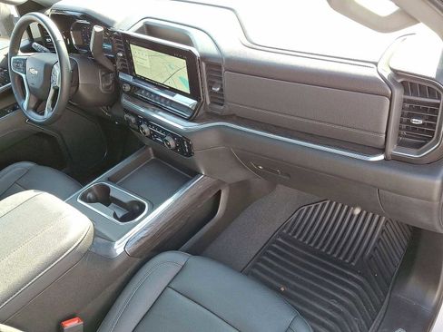 Used 2024 Chevrolet Silverado 3500 LTZ w/ LTZ Convenience Package image 36