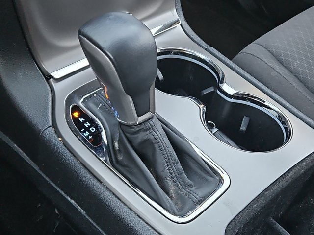 Used 2019 Jeep Grand Cherokee Laredo RWD image 10