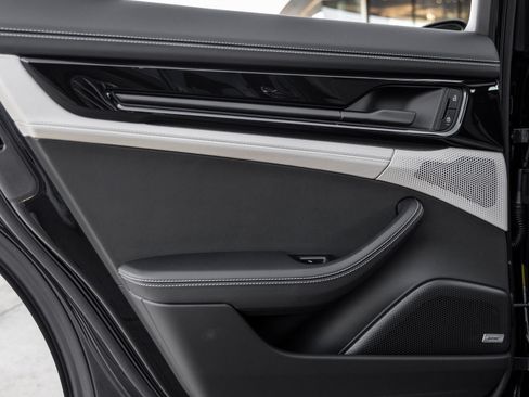 Certified 2026 Porsche Panamera 4 AWD/4WD image 27