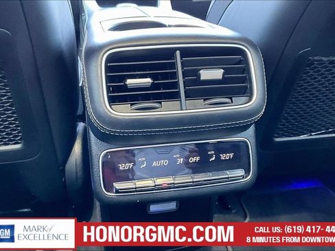 Used 2021 Mercedes-Benz GLS 580 4MATIC image 10