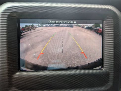 Used 2019 Jeep Wrangler Unlimited Sahara AWD/4WD image 25