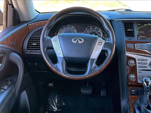 Certified 2018 INFINITI QX80 Base image 17