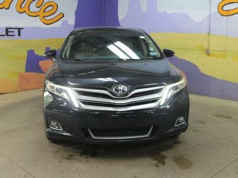Used 2015 Toyota Venza Limited AWD/4WD image 3