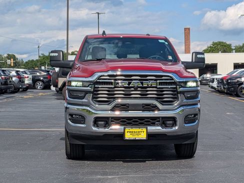Used 2026 RAM 2500 Big Horn AWD/4WD image 2
