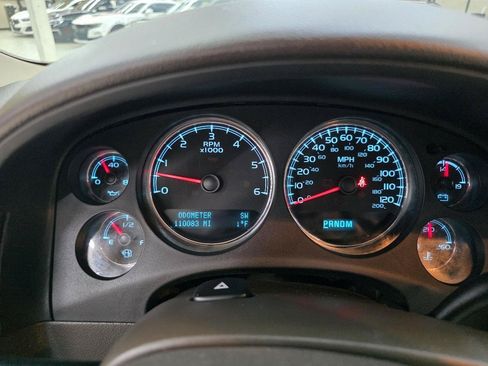 Used 2013 GMC Yukon Denali RWD image 32
