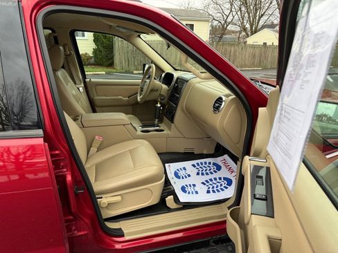 Used 2008 Ford Explorer Sport Trac XLT image 7