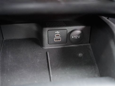 Certified 2025 Ford Escape Active image 24