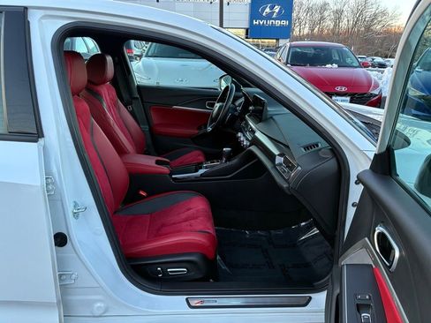 Used 2023 Acura Integra A-Spec image 18