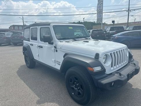 Used 2020 Jeep Wrangler Unlimited Sport AWD/4WD image 11