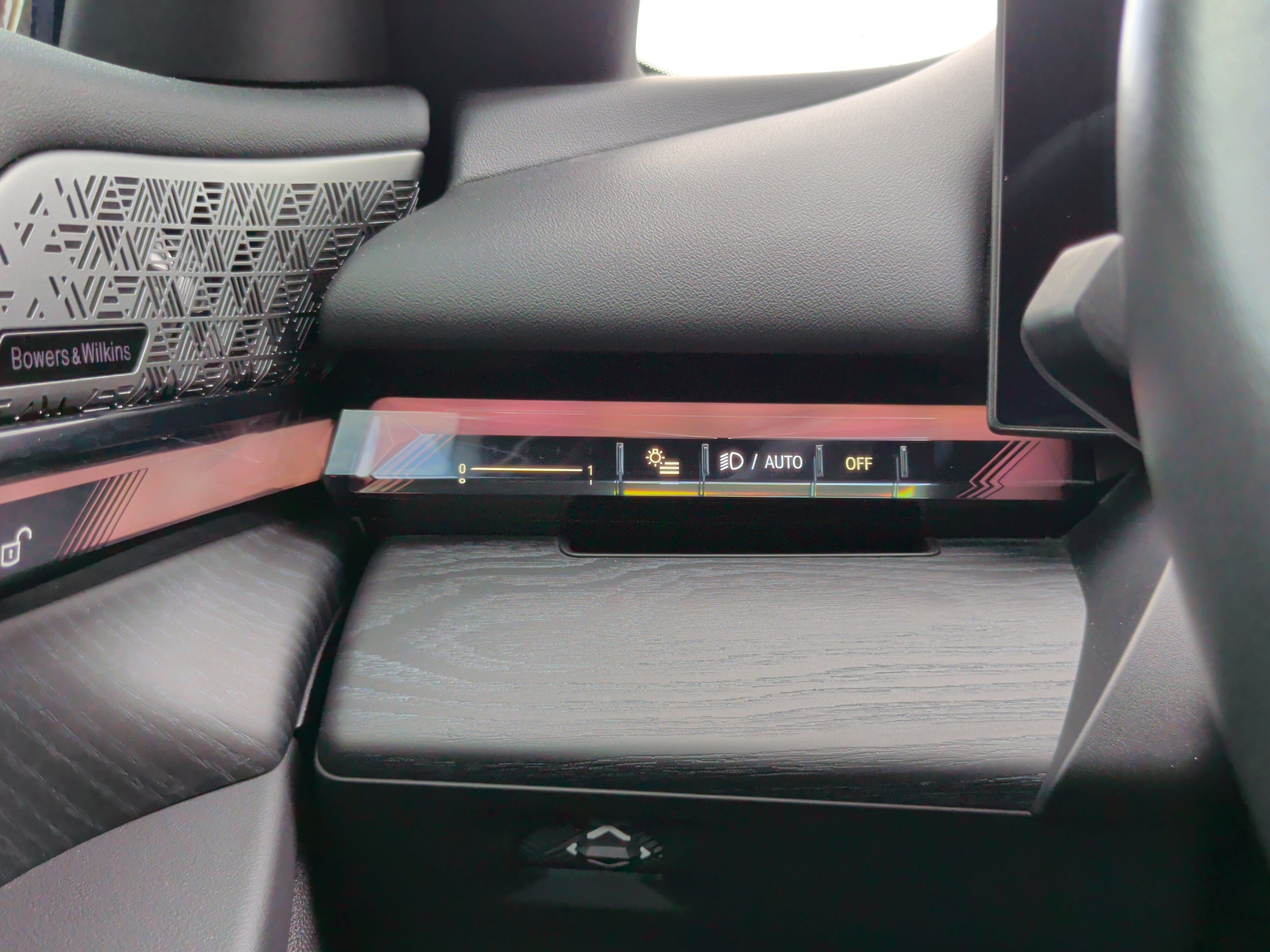 Certified 2024 BMW i5 eDrive40i w/ M Sport Package RWD image 23