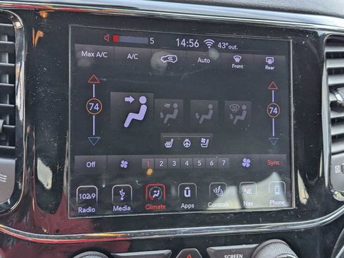 Used 2019 Jeep Grand Cherokee Limited w/ Luxury Group II image 21