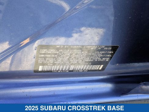 Certified 2025 Subaru Crosstrek 2.0i image 36