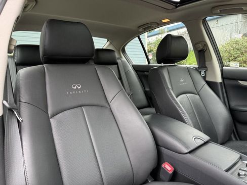 Used 2010 INFINITI G37 x Sedan w/ Premium Pkg AWD/4WD image 19