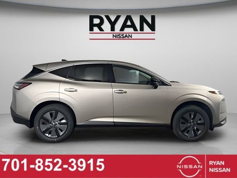 New 2026 Nissan Murano SL image 4