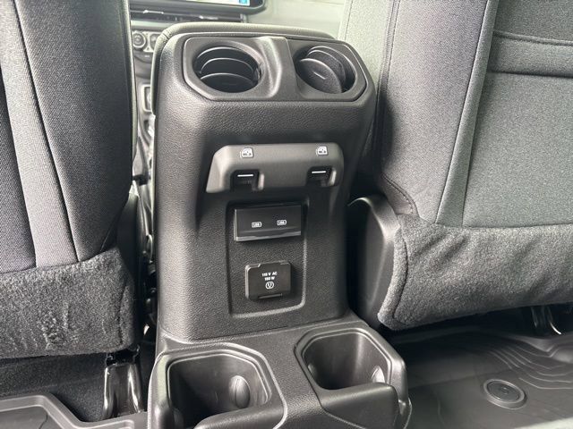 New 2026 Jeep Wrangler Unlimited Sahara w/ Safety Group AWD/4WD image 16