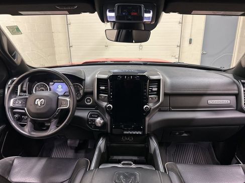 Used 2024 RAM 1500 Laramie image 18