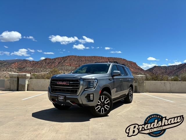 Used 2022 GMC Yukon AT4 w/ AT4 Premium Plus Package AWD/4WD image 1