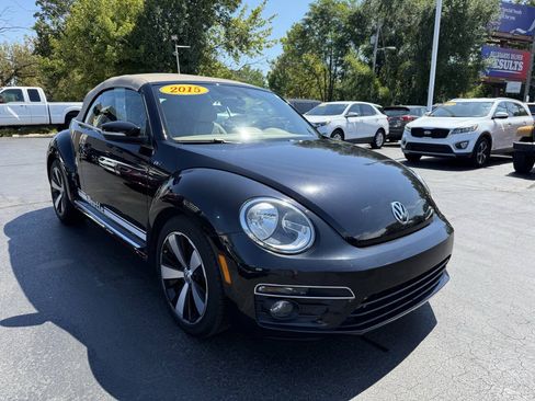 Used 2015 Volkswagen Beetle R-Line FWD image 5