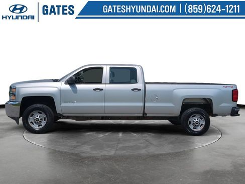 Used 2017 Chevrolet Silverado 2500 W/T AWD/4WD image 6