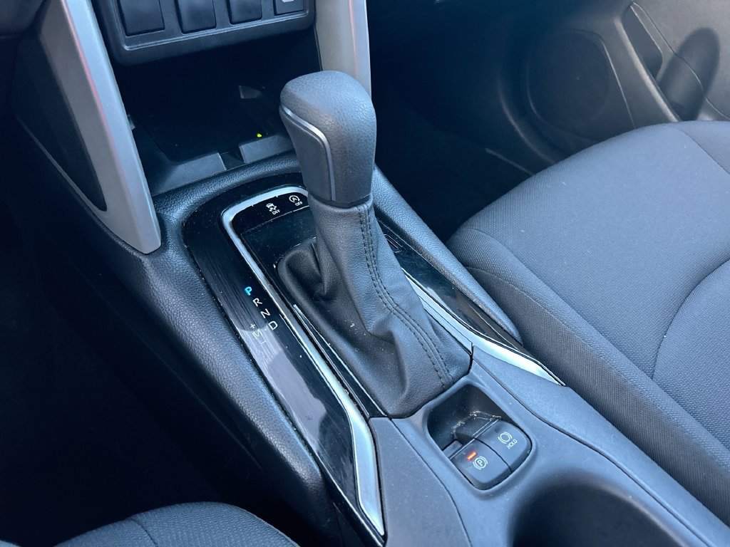 Certified 2025 Toyota Corolla Cross LE FWD image 26